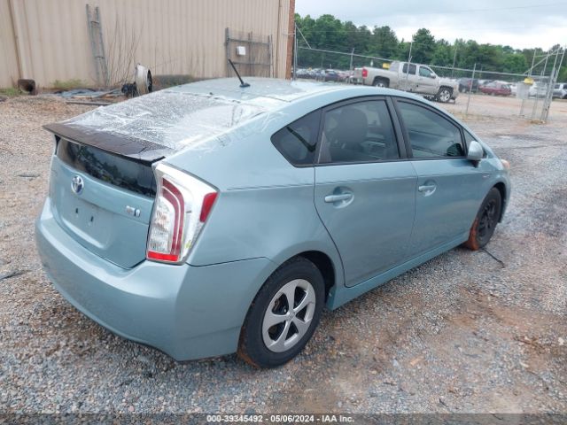 Photo 3 VIN: JTDKN3DU4E1833617 - TOYOTA PRIUS 