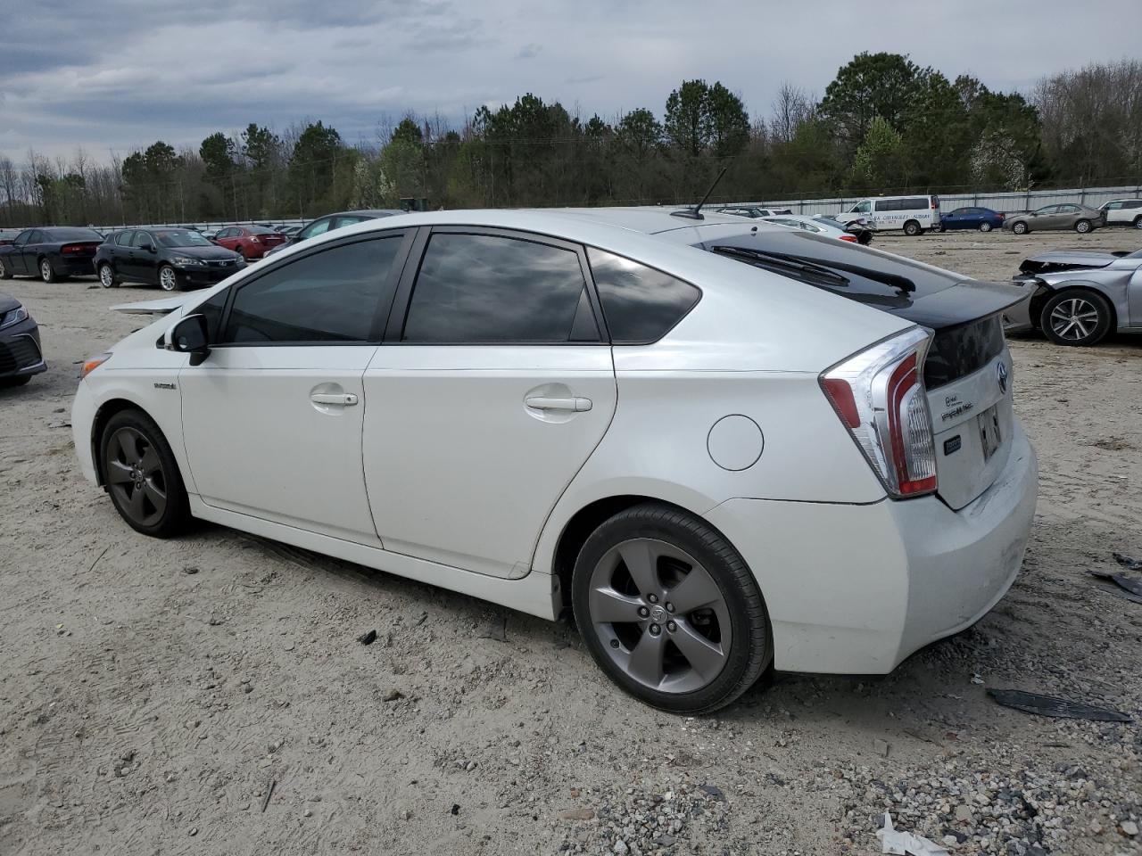 Photo 1 VIN: JTDKN3DU4F0395589 - TOYOTA PRIUS 