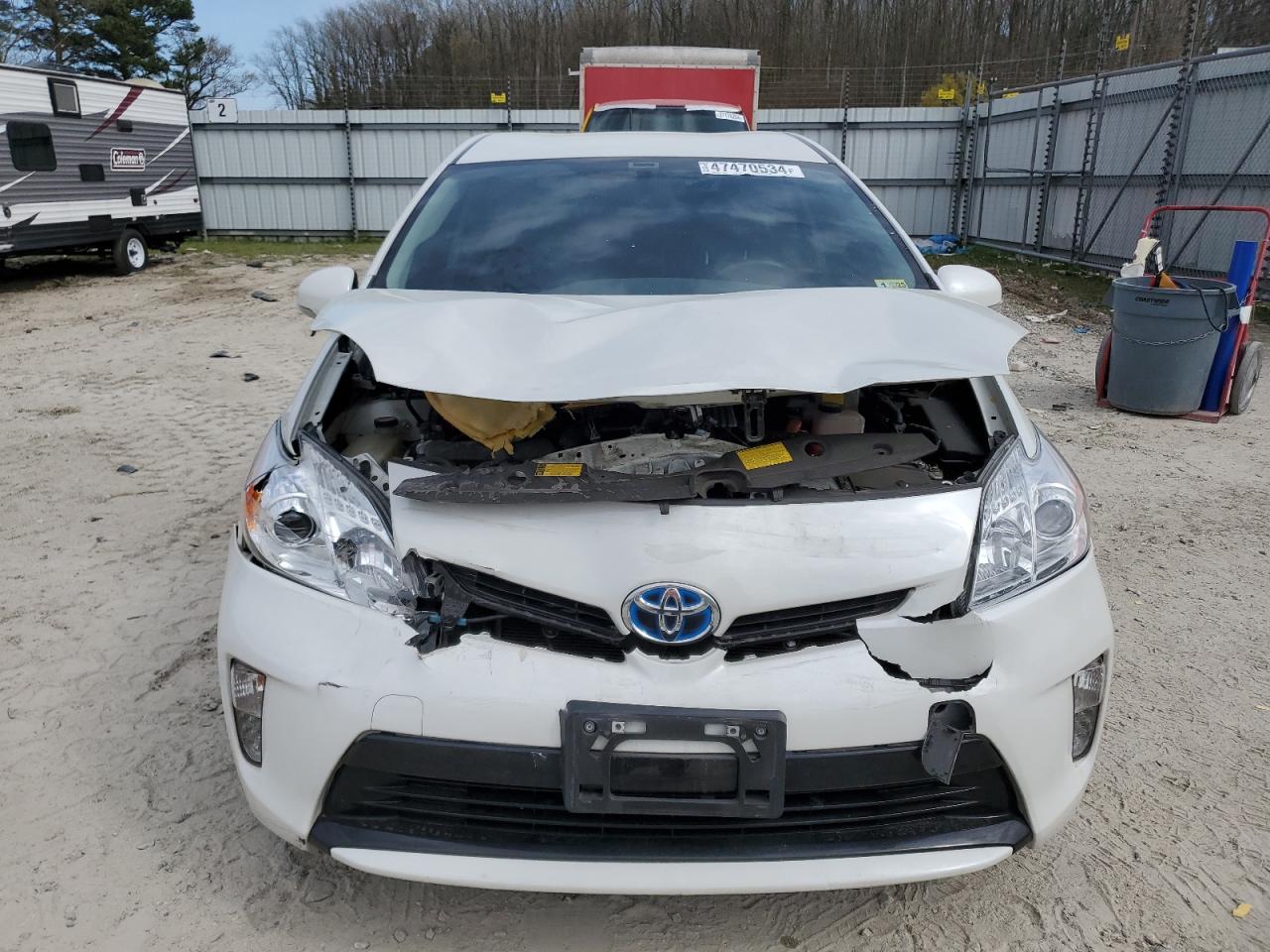 Photo 4 VIN: JTDKN3DU4F0395589 - TOYOTA PRIUS 