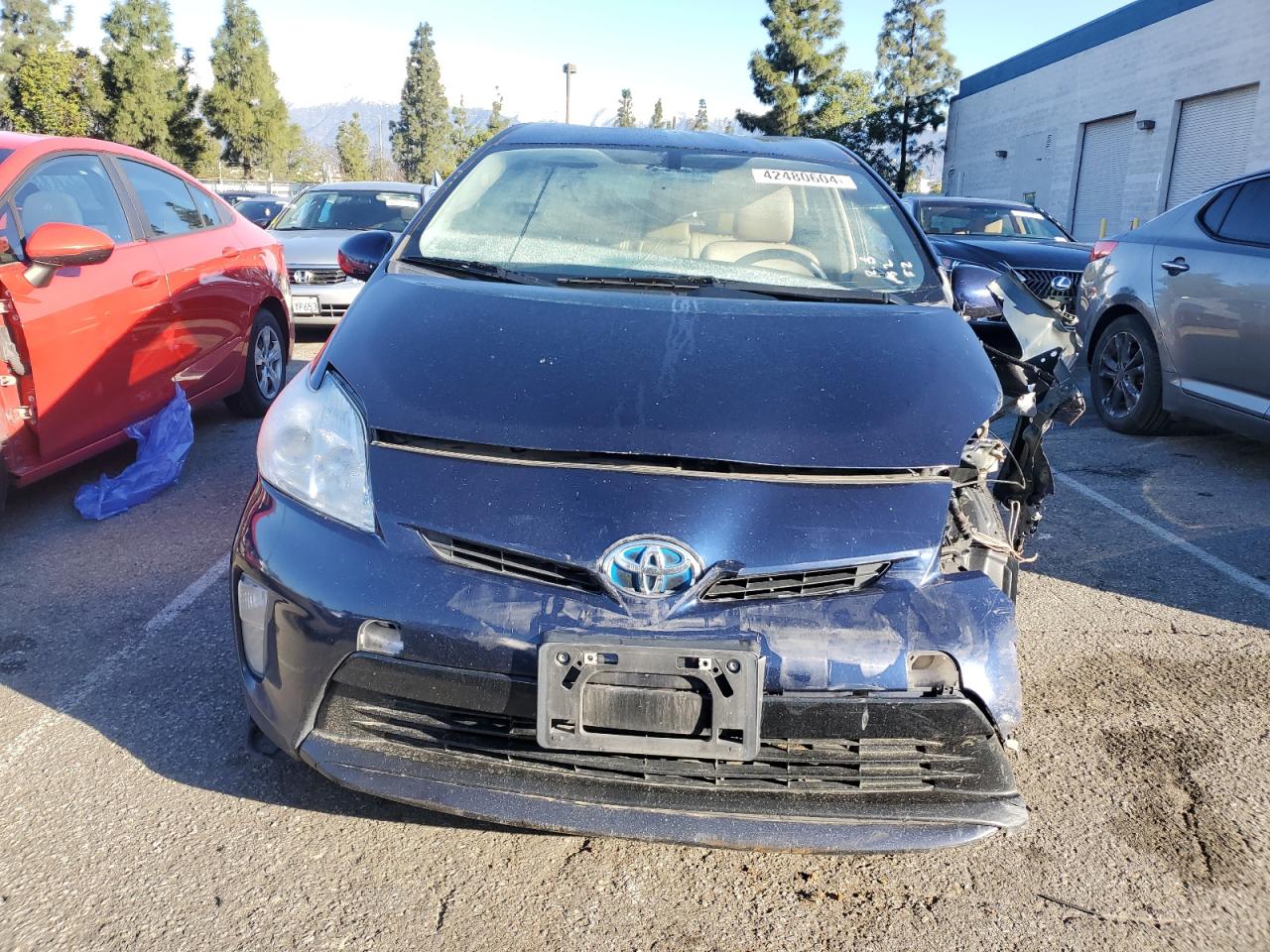 Photo 4 VIN: JTDKN3DU4F0431541 - TOYOTA PRIUS 