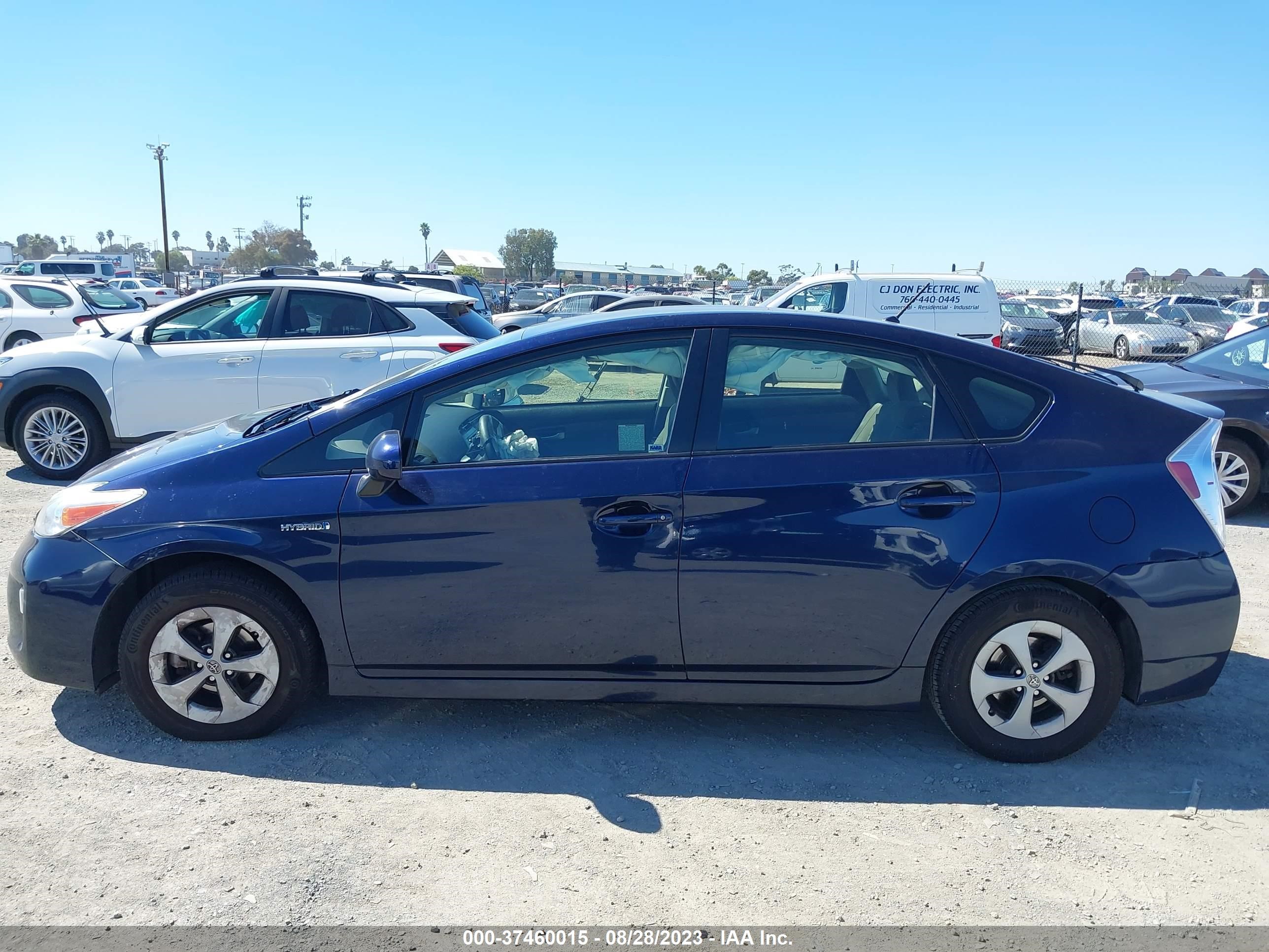 Photo 15 VIN: JTDKN3DU4F0462272 - TOYOTA PRIUS 