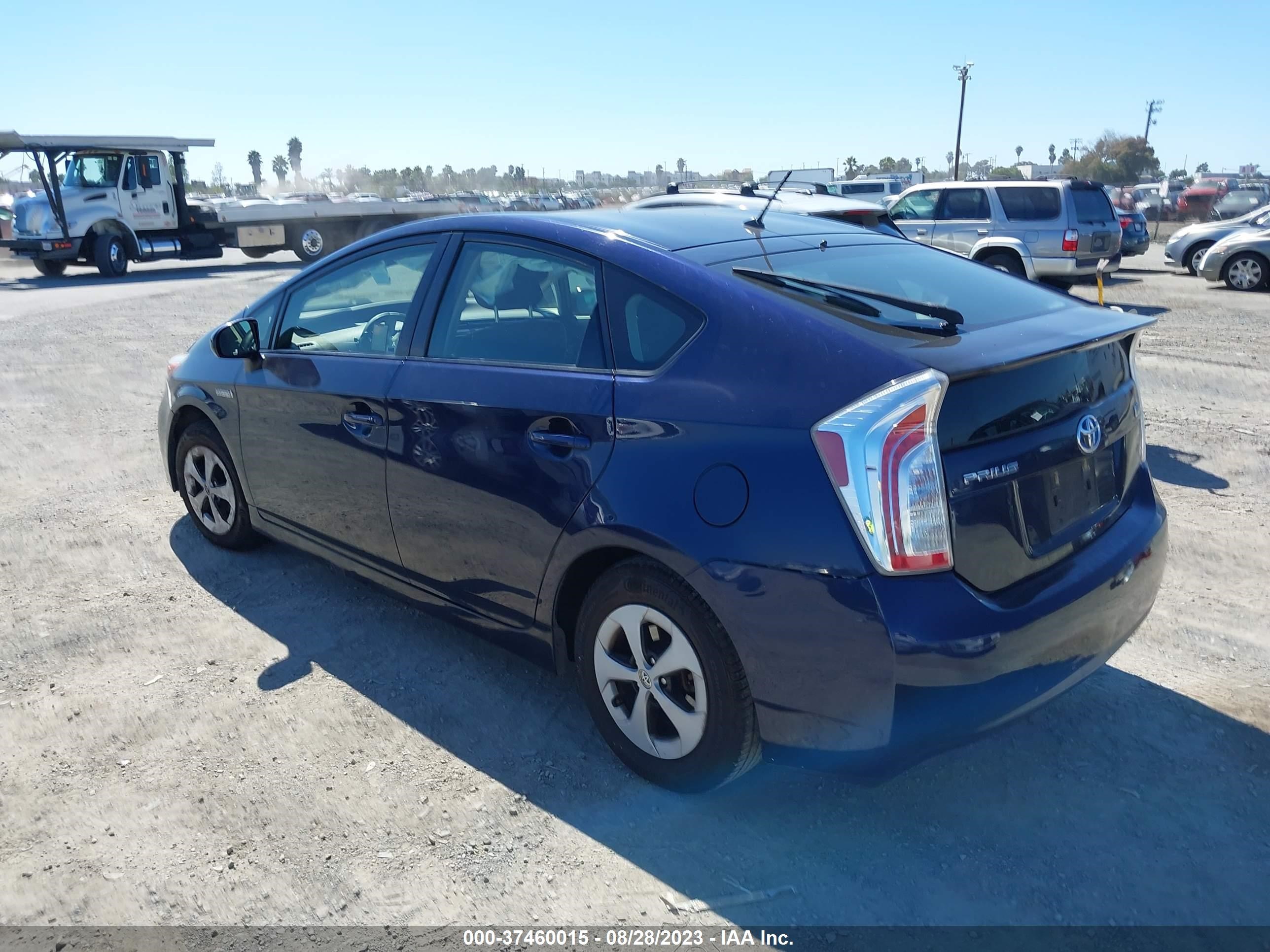 Photo 3 VIN: JTDKN3DU4F0462272 - TOYOTA PRIUS 