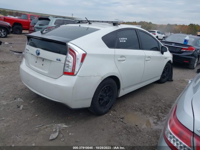 Photo 3 VIN: JTDKN3DU4F0463969 - TOYOTA PRIUS 