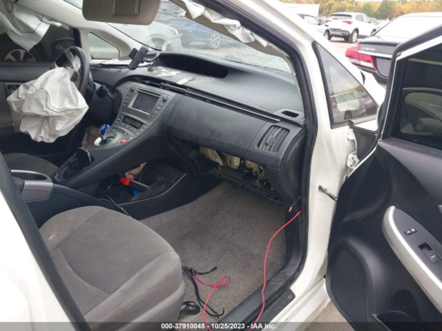 Photo 4 VIN: JTDKN3DU4F0463969 - TOYOTA PRIUS 