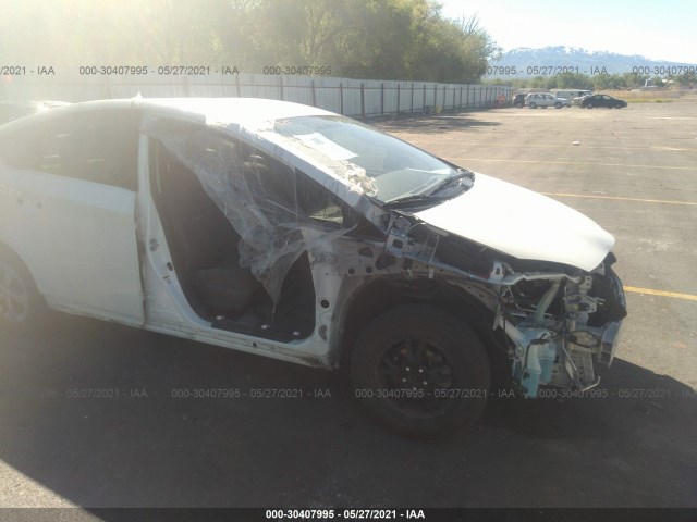 Photo 5 VIN: JTDKN3DU4F1887081 - TOYOTA PRIUS 