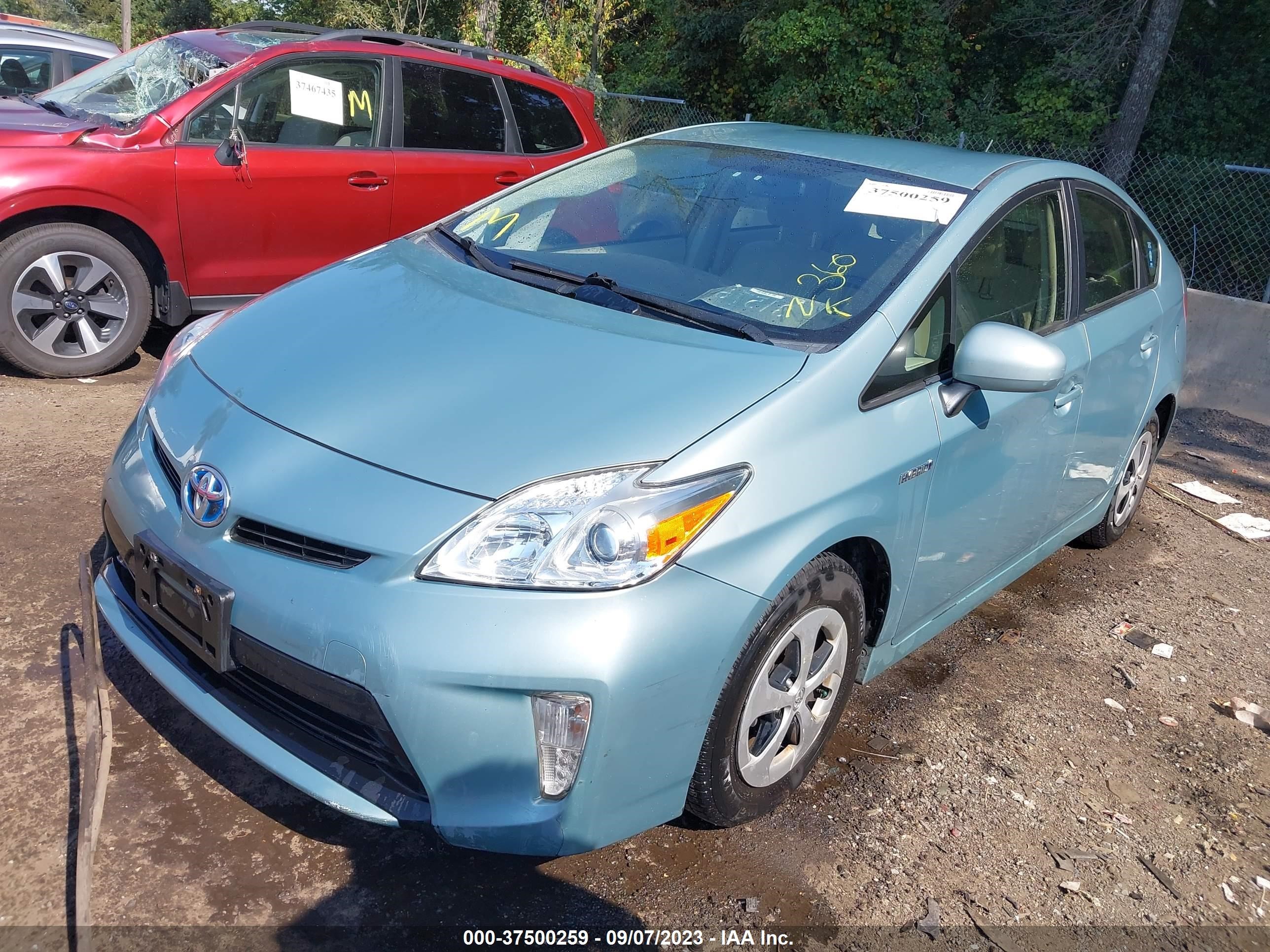 Photo 1 VIN: JTDKN3DU4F1903733 - TOYOTA PRIUS 