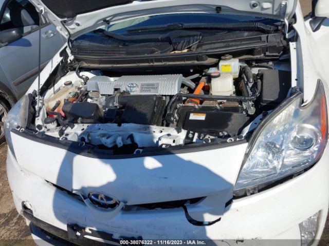 Photo 9 VIN: JTDKN3DU4F1906826 - TOYOTA PRIUS 