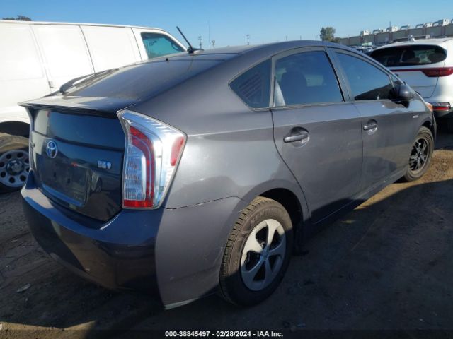 Photo 3 VIN: JTDKN3DU4F1915493 - TOYOTA PRIUS 