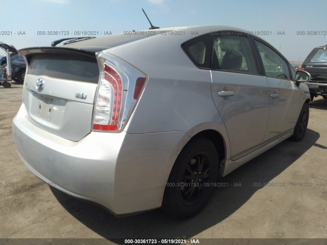 Photo 3 VIN: JTDKN3DU4F1927028 - TOYOTA PRIUS 