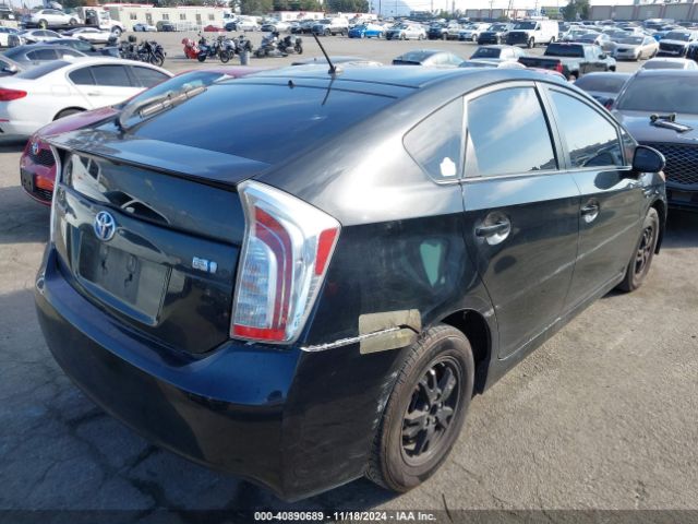 Photo 3 VIN: JTDKN3DU4F1970266 - TOYOTA PRIUS 