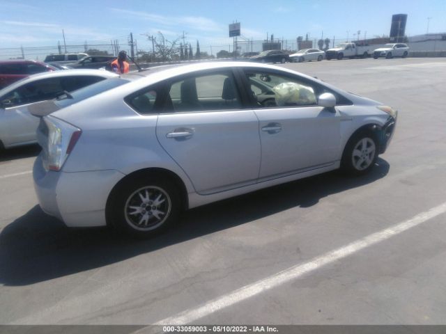 Photo 3 VIN: JTDKN3DU5A0021047 - TOYOTA PRIUS 