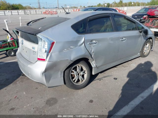 Photo 3 VIN: JTDKN3DU5A0023963 - TOYOTA PRIUS 