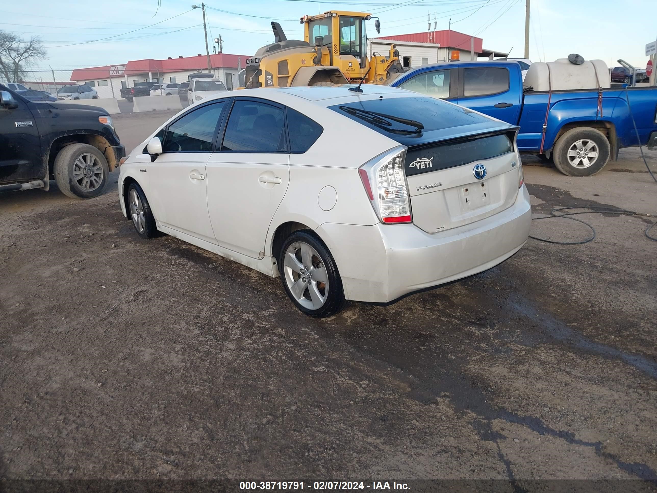 Photo 2 VIN: JTDKN3DU5A0034669 - TOYOTA PRIUS 