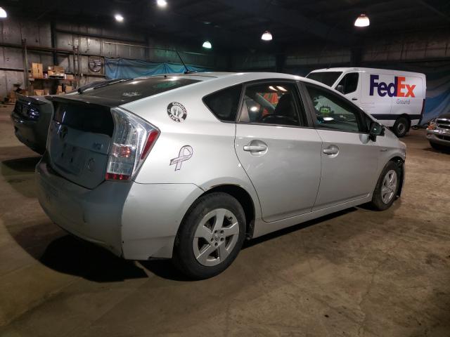 Photo 3 VIN: JTDKN3DU5A0075366 - TOYOTA PRIUS 