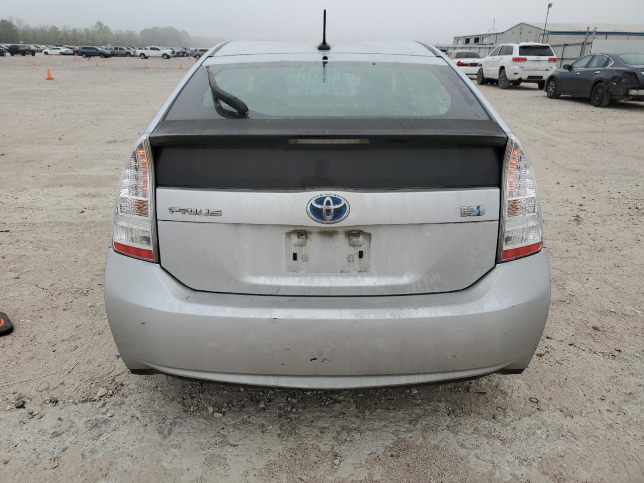 Photo 5 VIN: JTDKN3DU5A0119222 - TOYOTA PRIUS 