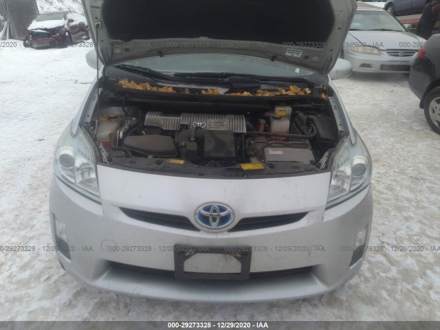 Photo 5 VIN: JTDKN3DU5A0202228 - TOYOTA PRIUS 