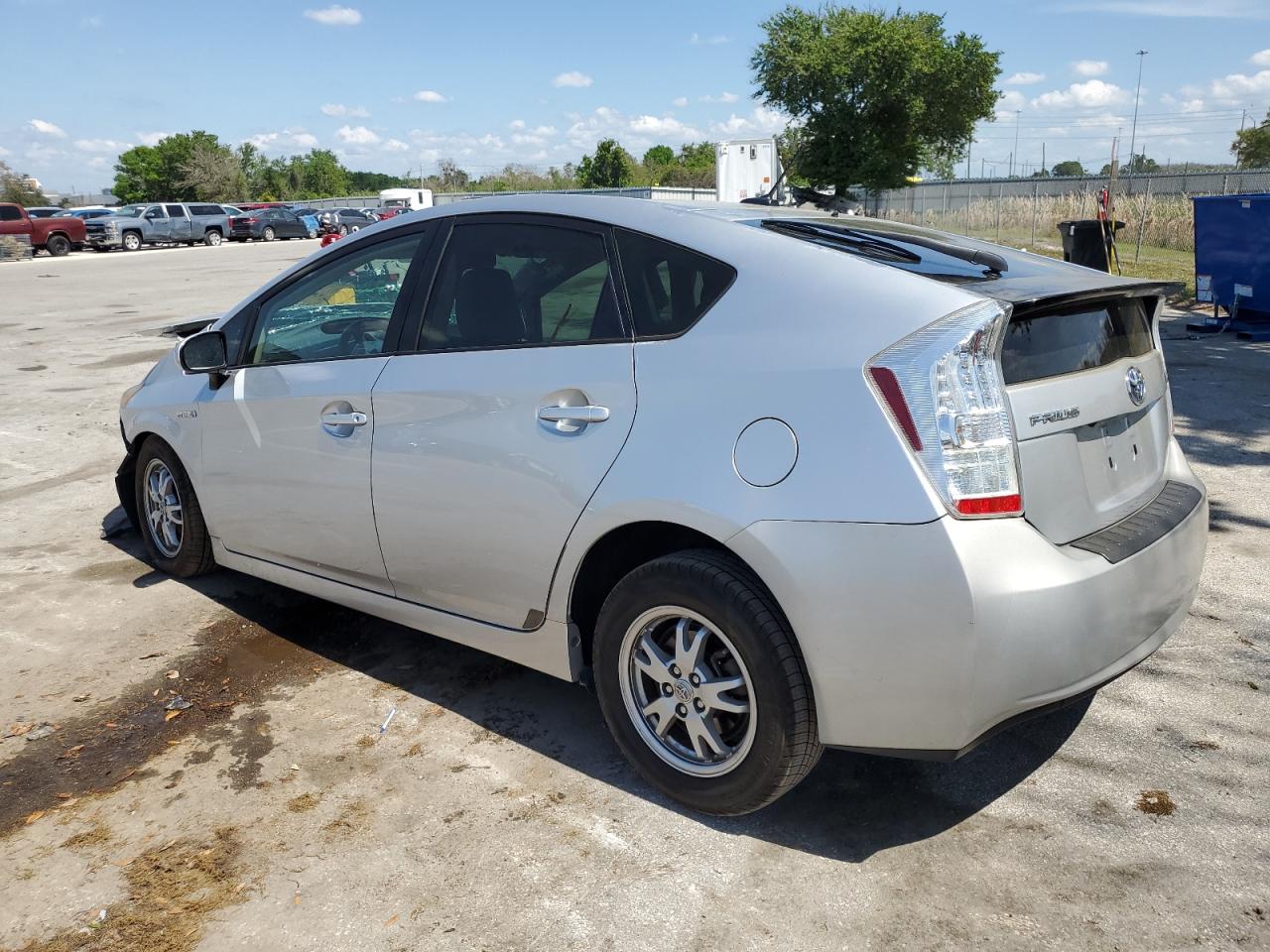 Photo 1 VIN: JTDKN3DU5A5063513 - TOYOTA PRIUS 