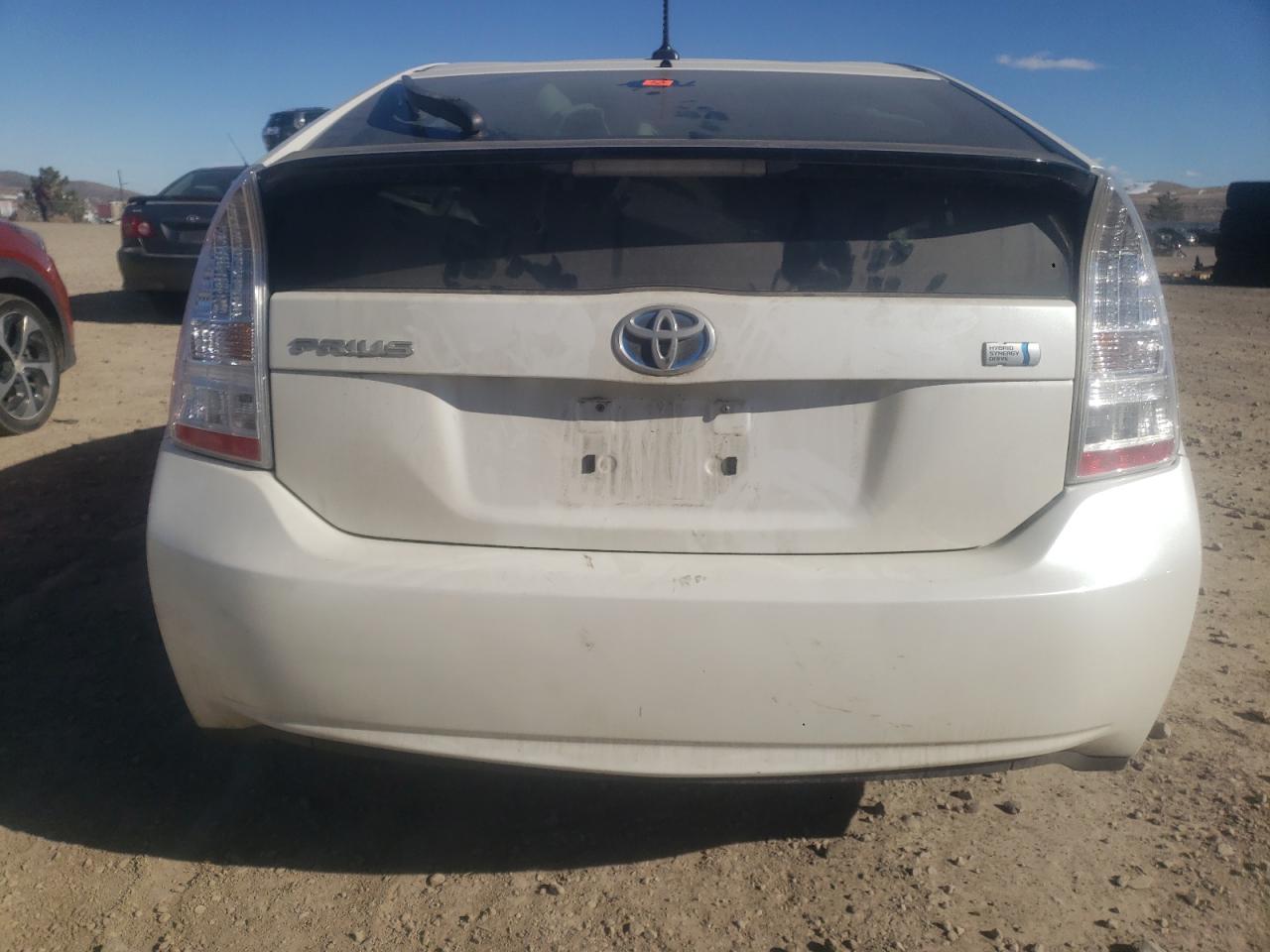 Photo 5 VIN: JTDKN3DU5B0294331 - TOYOTA PRIUS 