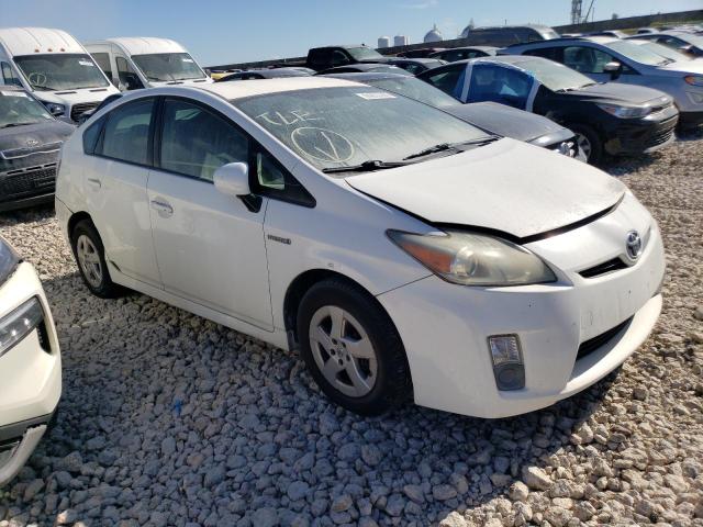 Photo 3 VIN: JTDKN3DU5B1368373 - TOYOTA PRIUS 