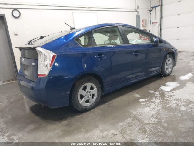 Photo 3 VIN: JTDKN3DU5B1437403 - TOYOTA PRIUS 