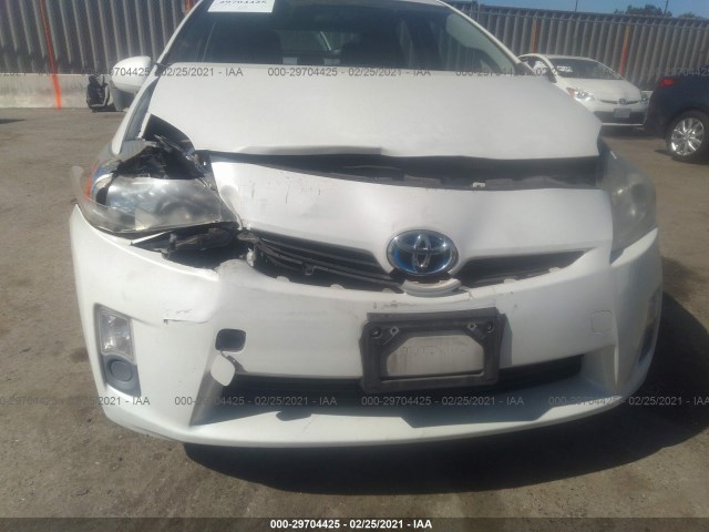 Photo 5 VIN: JTDKN3DU5B1471003 - TOYOTA PRIUS 