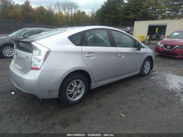 Photo 3 VIN: JTDKN3DU5B5318906 - TOYOTA PRIUS 