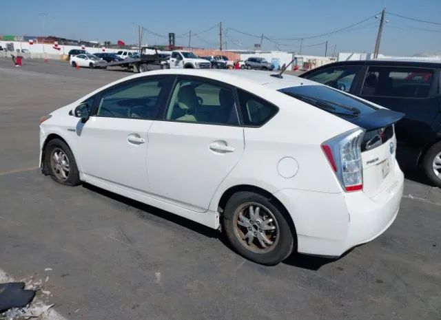 Photo 2 VIN: JTDKN3DU5B5319960 - TOYOTA PRIUS 