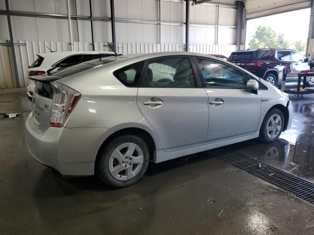 Photo 2 VIN: JTDKN3DU5B5327895 - TOYOTA PRIUS 