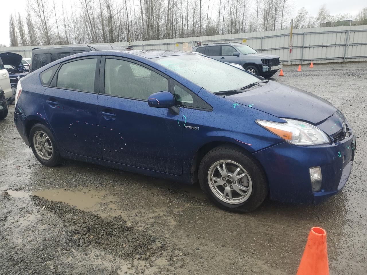 Photo 3 VIN: JTDKN3DU5B5341456 - TOYOTA PRIUS 