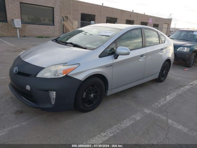 Photo 1 VIN: JTDKN3DU5C1529841 - TOYOTA PRIUS 