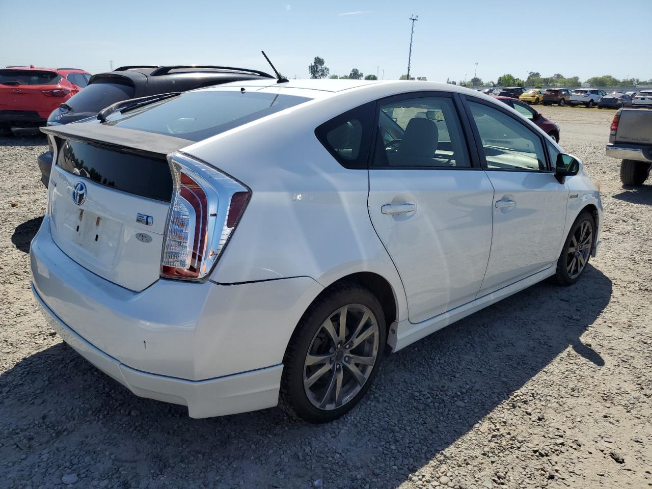 Photo 2 VIN: JTDKN3DU5C5443101 - TOYOTA PRIUS 