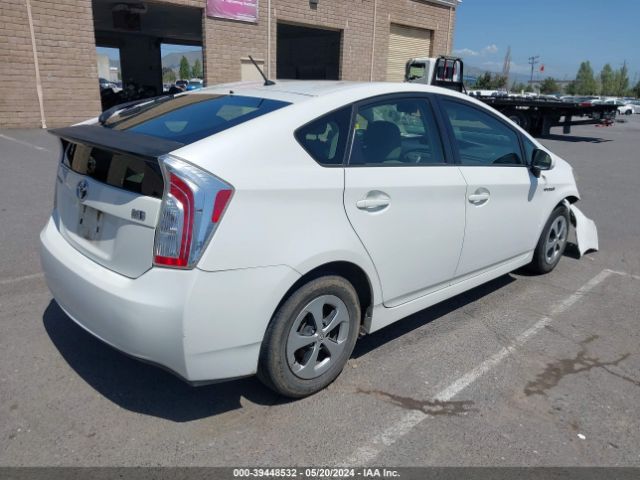 Photo 3 VIN: JTDKN3DU5C5474574 - TOYOTA PRIUS 