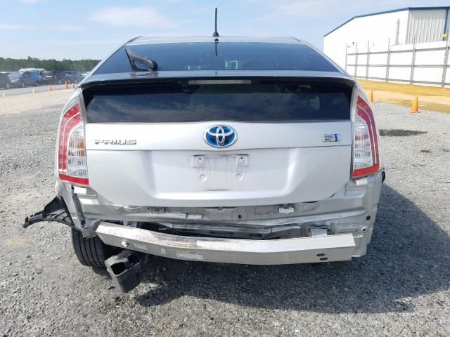 Photo 8 VIN: JTDKN3DU5D1631383 - TOYOTA PRIUS 