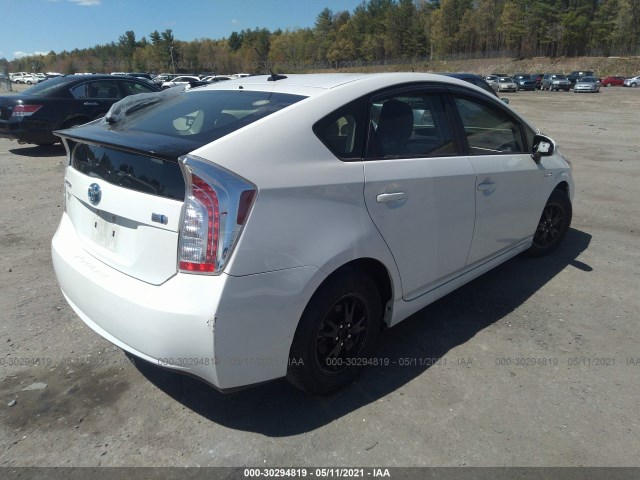 Photo 3 VIN: JTDKN3DU5D1684696 - TOYOTA PRIUS 