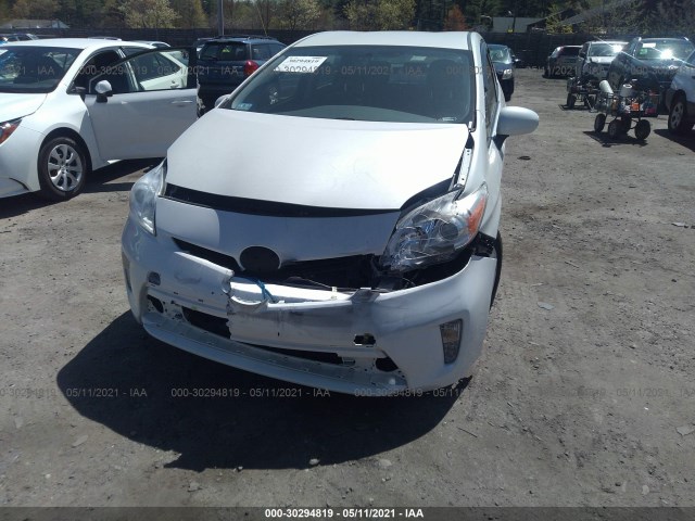 Photo 5 VIN: JTDKN3DU5D1684696 - TOYOTA PRIUS 