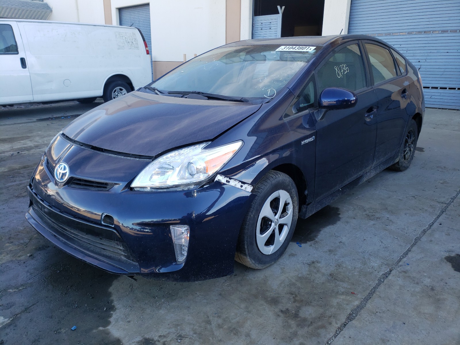 Photo 1 VIN: JTDKN3DU5D1687095 - TOYOTA PRIUS 