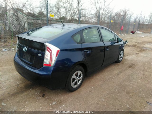 Photo 3 VIN: JTDKN3DU5D1706647 - TOYOTA PRIUS 