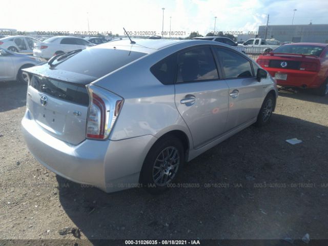 Photo 3 VIN: JTDKN3DU5D1711864 - TOYOTA PRIUS 