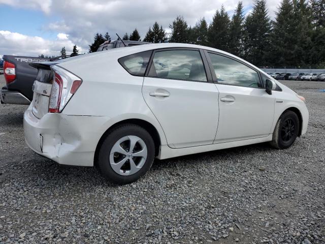 Photo 2 VIN: JTDKN3DU5D5556130 - TOYOTA PRIUS 