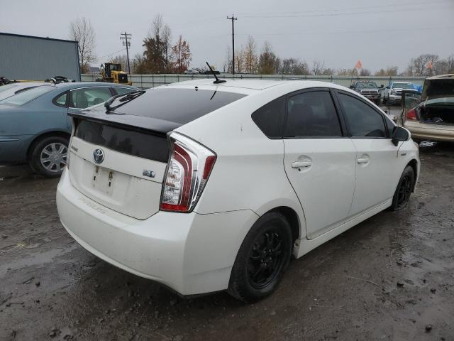 Photo 2 VIN: JTDKN3DU5D5573686 - TOYOTA PRIUS 