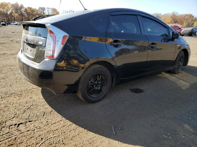 Photo 2 VIN: JTDKN3DU5D5641386 - TOYOTA PRIUS 