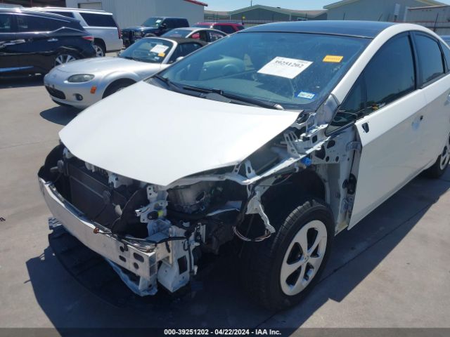 Photo 5 VIN: JTDKN3DU5D5642666 - TOYOTA PRIUS 