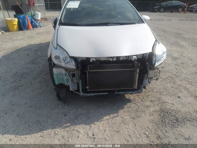 Photo 5 VIN: JTDKN3DU5D5668815 - TOYOTA PRIUS 