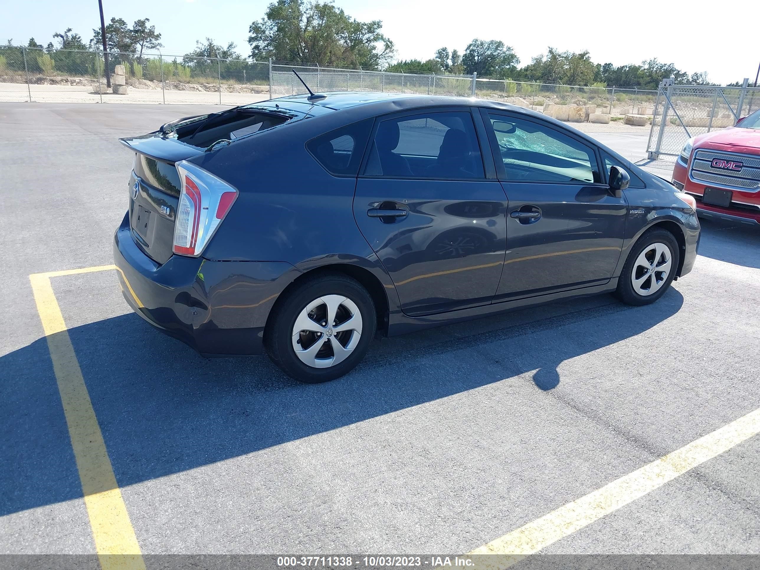 Photo 3 VIN: JTDKN3DU5E0367024 - TOYOTA PRIUS 