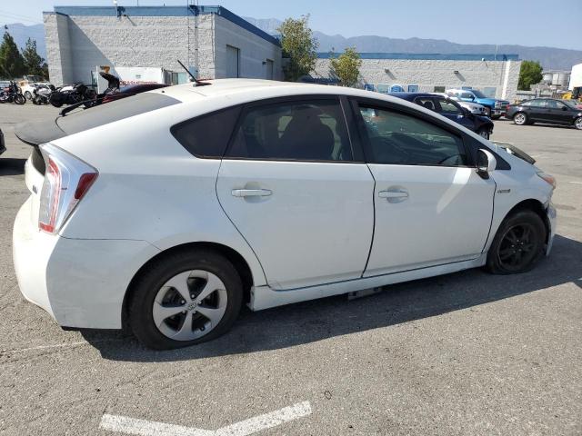 Photo 2 VIN: JTDKN3DU5E0371171 - TOYOTA PRIUS 