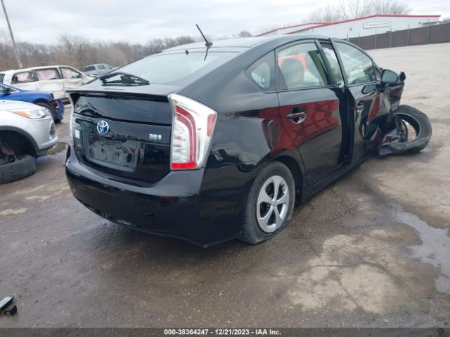 Photo 3 VIN: JTDKN3DU5E0384843 - TOYOTA PRIUS 