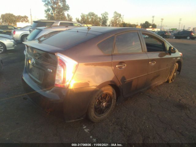 Photo 3 VIN: JTDKN3DU5E1745451 - TOYOTA PRIUS 