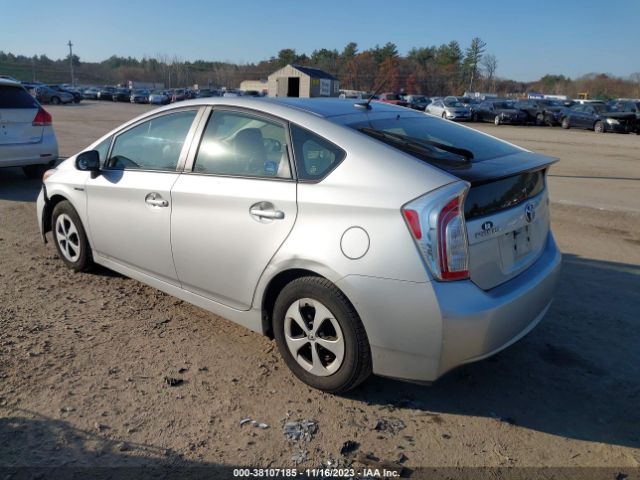 Photo 2 VIN: JTDKN3DU5E1762833 - TOYOTA PRIUS 