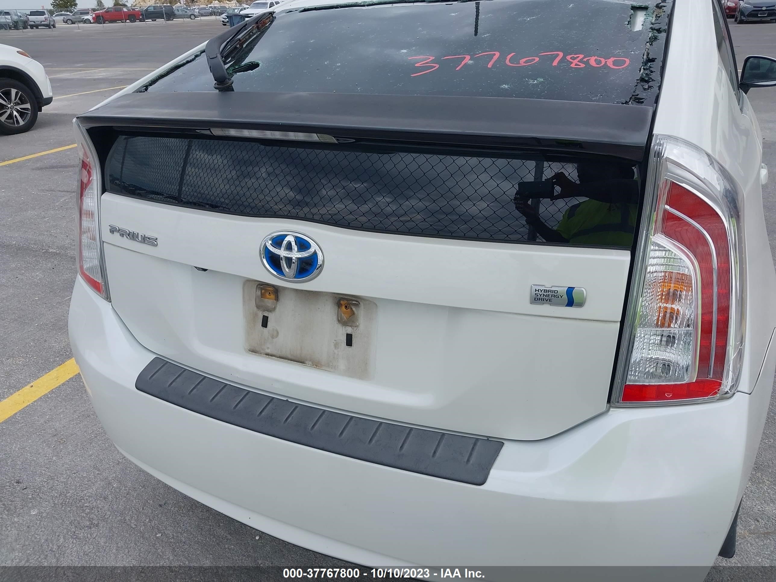 Photo 15 VIN: JTDKN3DU5E1820097 - TOYOTA PRIUS 