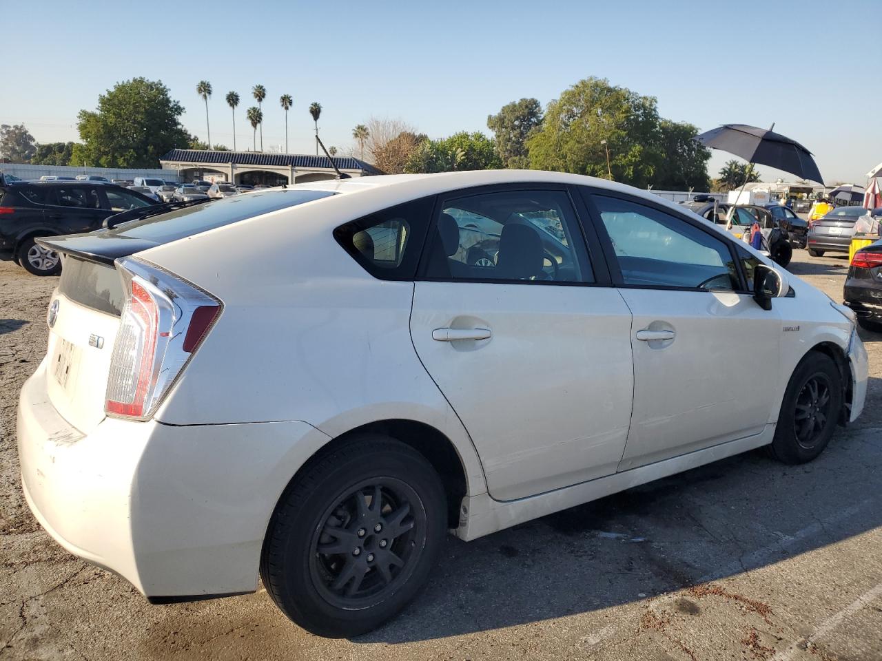 Photo 2 VIN: JTDKN3DU5F0396802 - TOYOTA PRIUS 